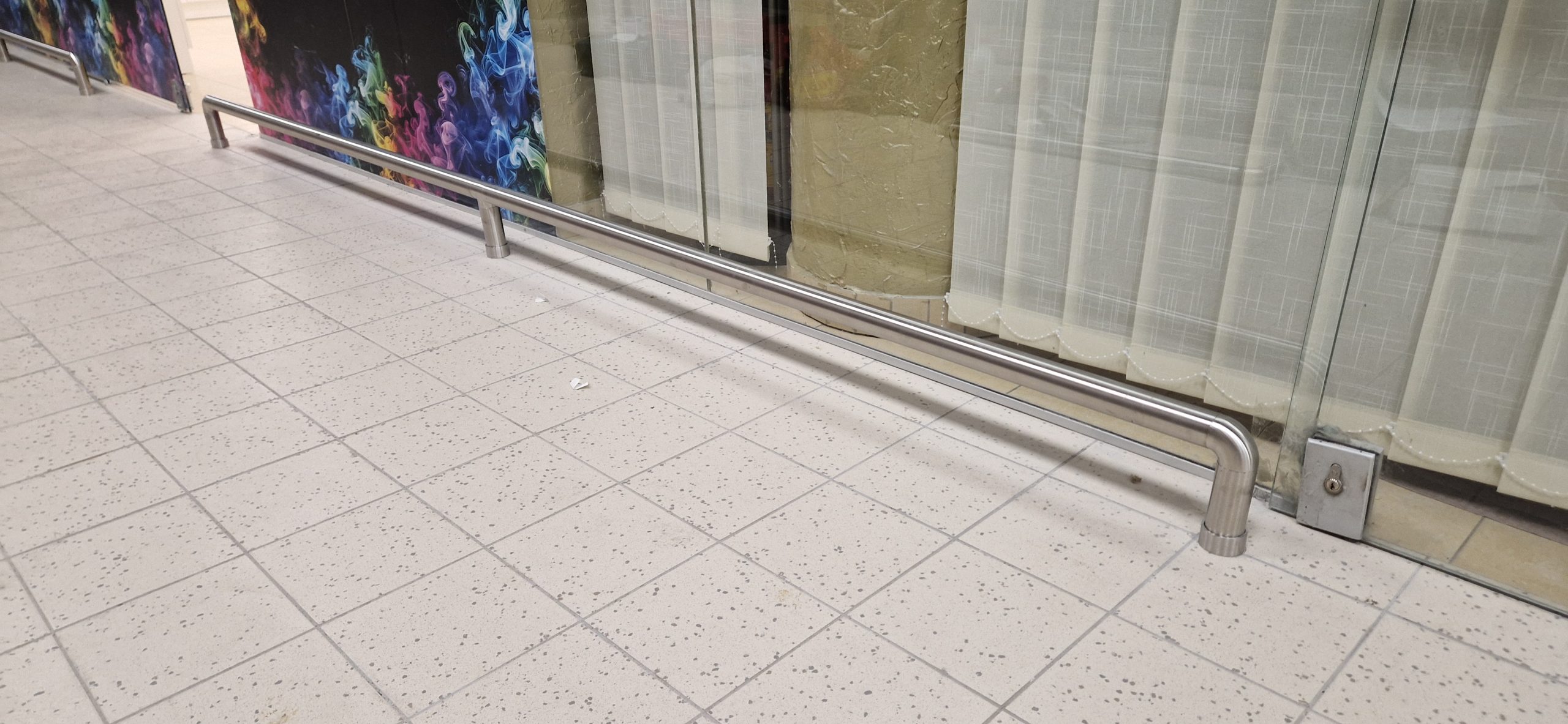 Pramoniniai laiptų turėklai