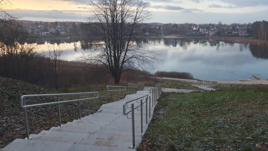 Lauko turėklai